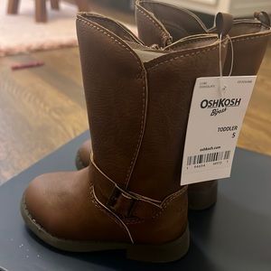 New brown size 5T boots